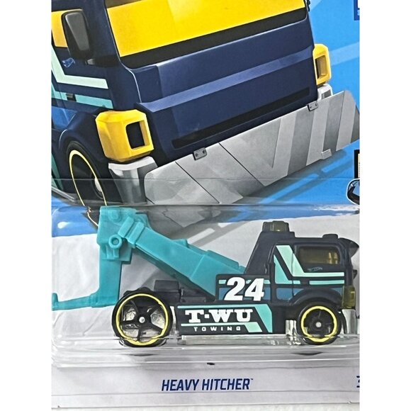 Hot Wheels Heavy Hitcher HW Metro 2024 Blue Tow Truck 1:64 Diecast Car - Picture 2 of 6